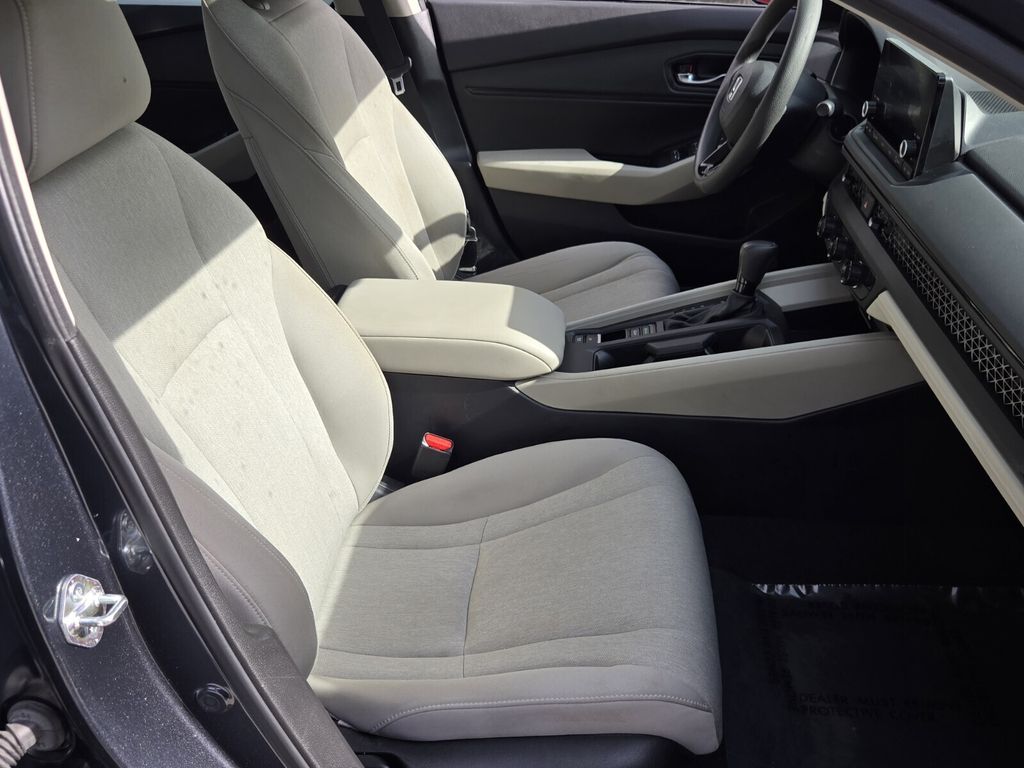 2024 Honda Accord EX - Photo 16
