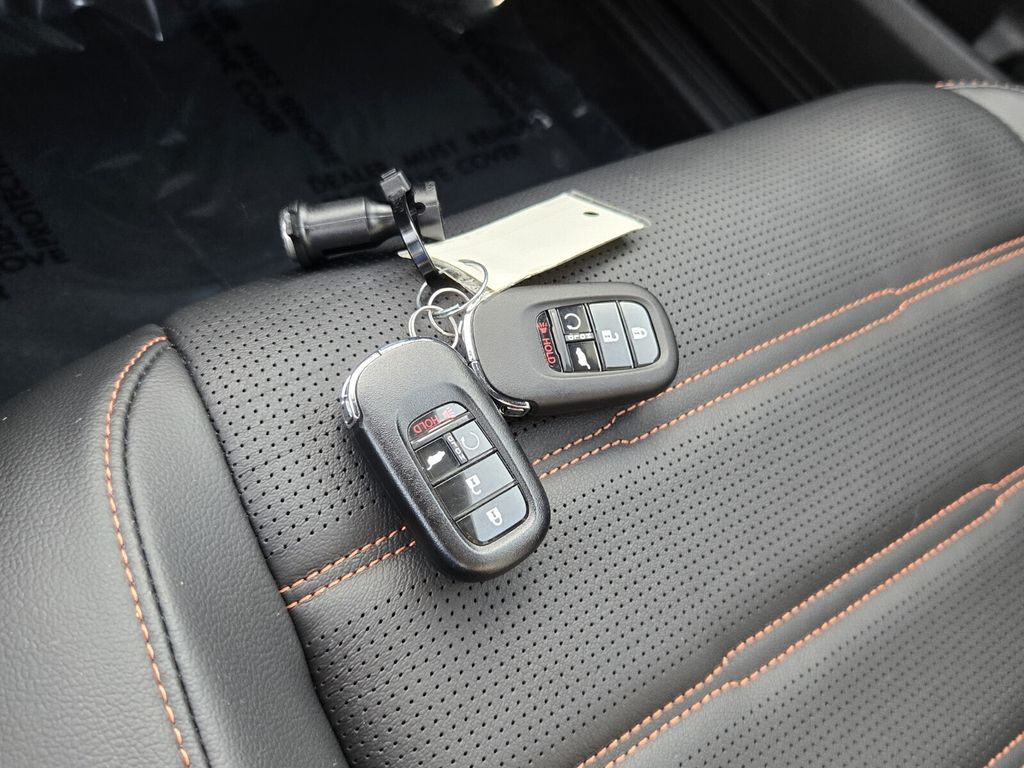 2025 Honda CR-V Sport-L - Photo 19