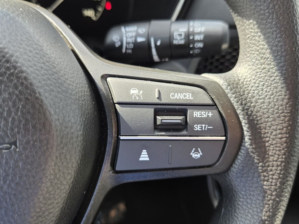 2025 Honda CR-V EX - Photo 24