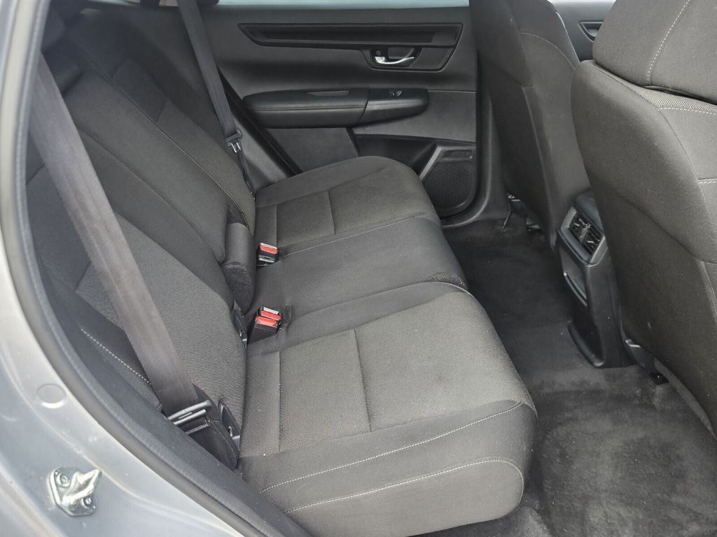 2024 Honda CR-V LX - Photo 16