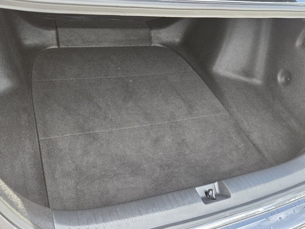 2025 Honda Accord LX - Photo 13