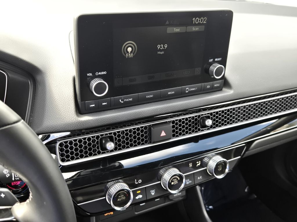 2025 Honda Civic Sport - Photo 20