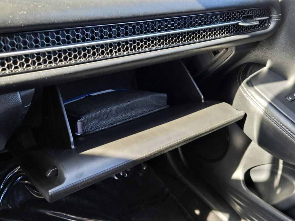 2025 Honda HR-V EX-L - Photo 20