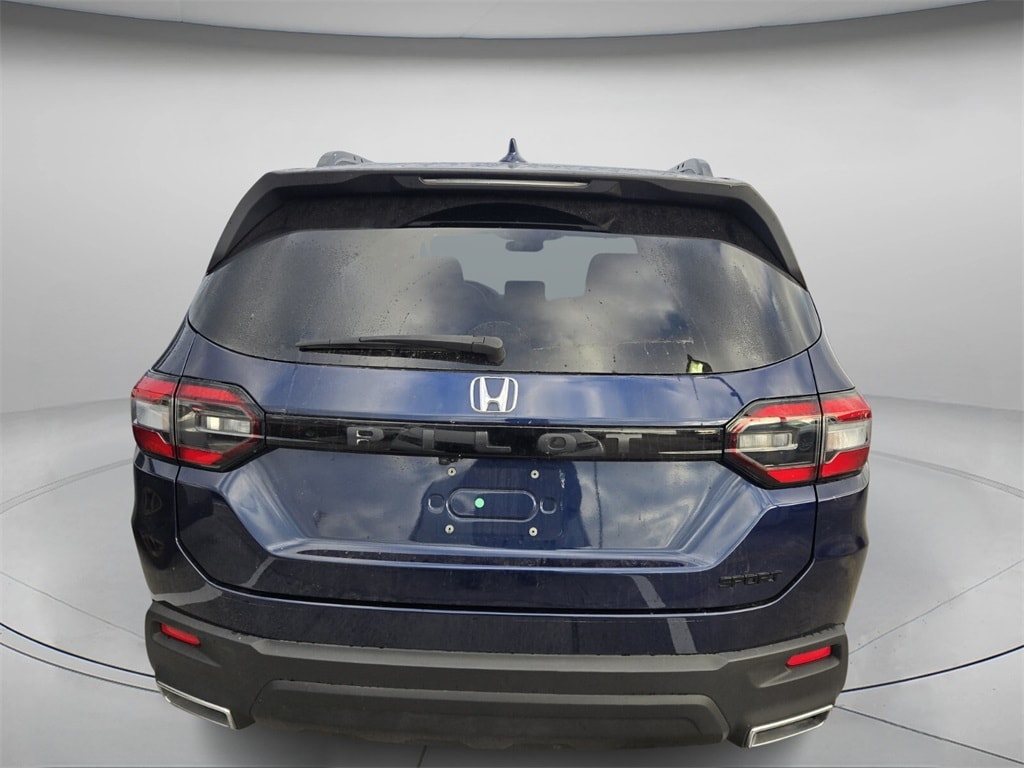 Used 2025 Honda Pilot Sport SUV
