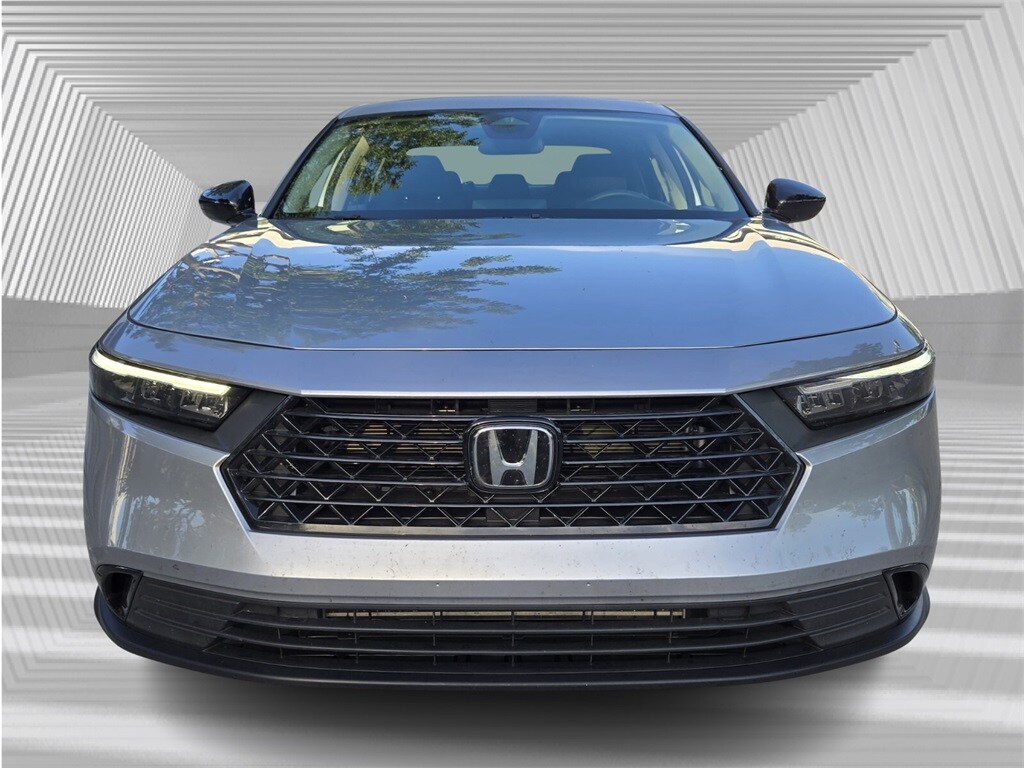 2025 Honda Accord SE photo 4