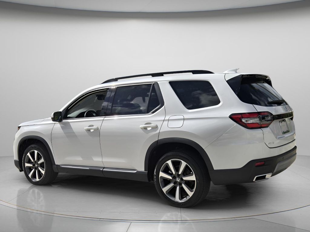 2023 Honda Pilot Touring - Photo 8
