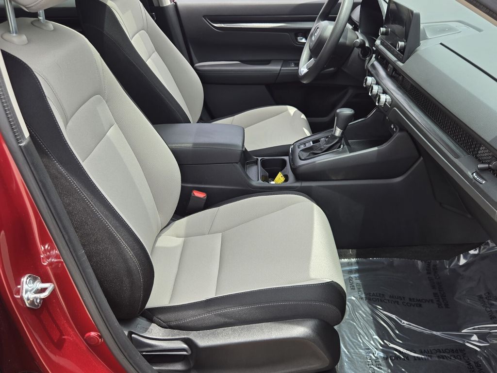 2025 Honda CR-V EX - Photo 16
