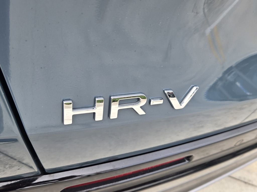 2025 Honda HR-V EX-L - Photo 13