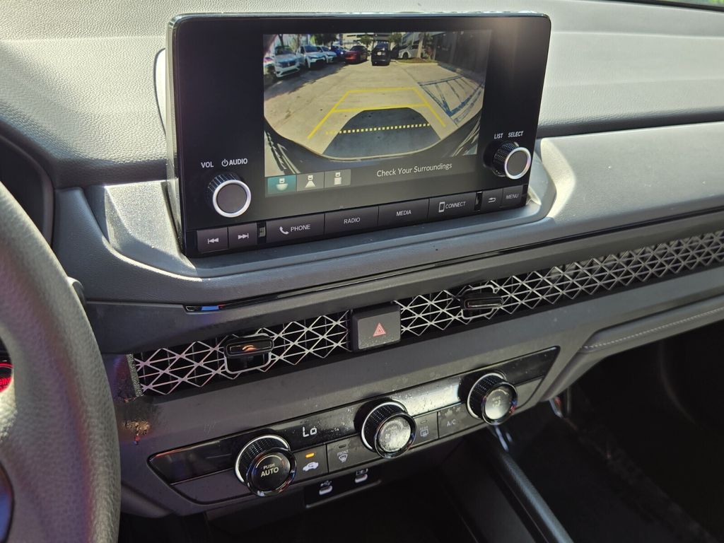 2025 Honda Accord LX - Photo 19