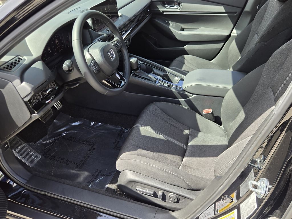 2025 Honda Accord Hybrid Sport - Photo 10