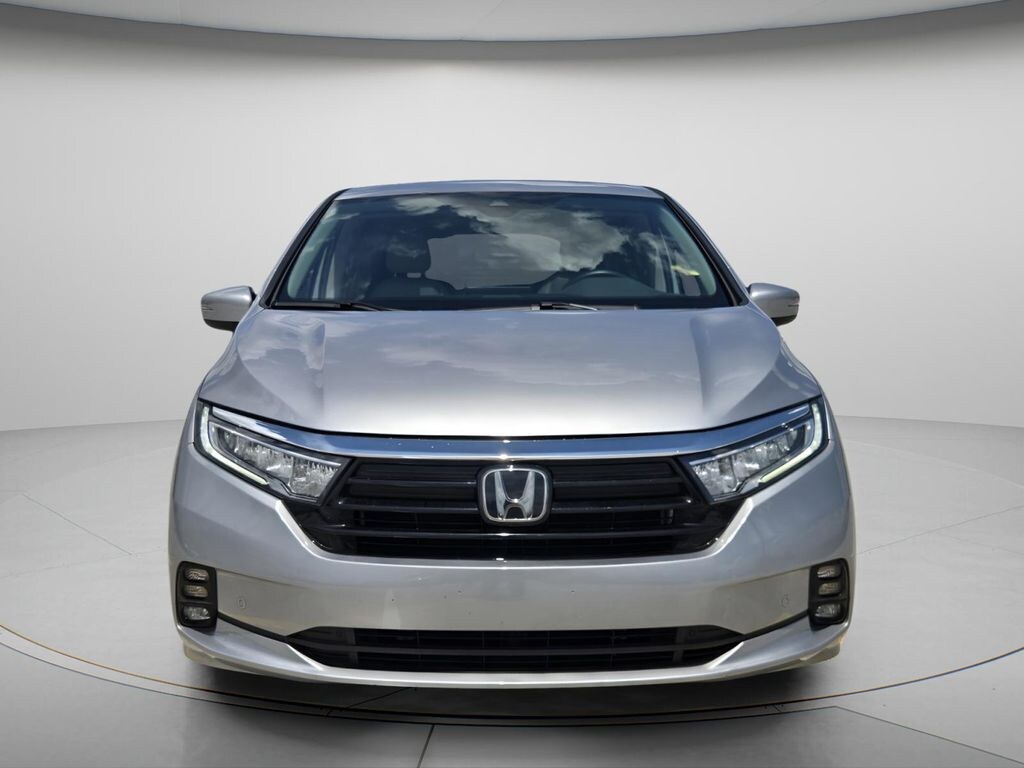 Certified 2024 Honda Odyssey Touring Minivan/Van