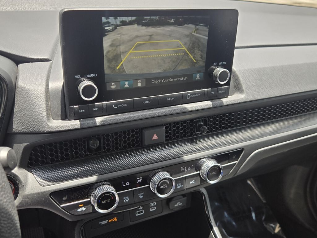 2025 Honda CR-V EX - Photo 21