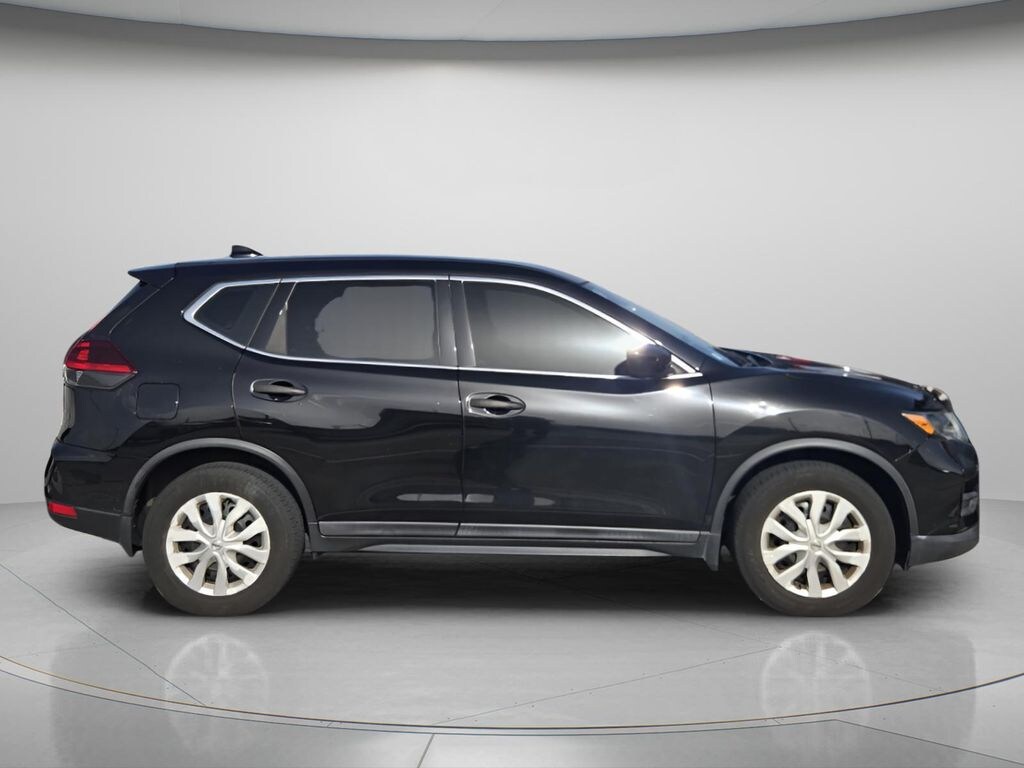 Used 2020 Nissan Rogue S SUV