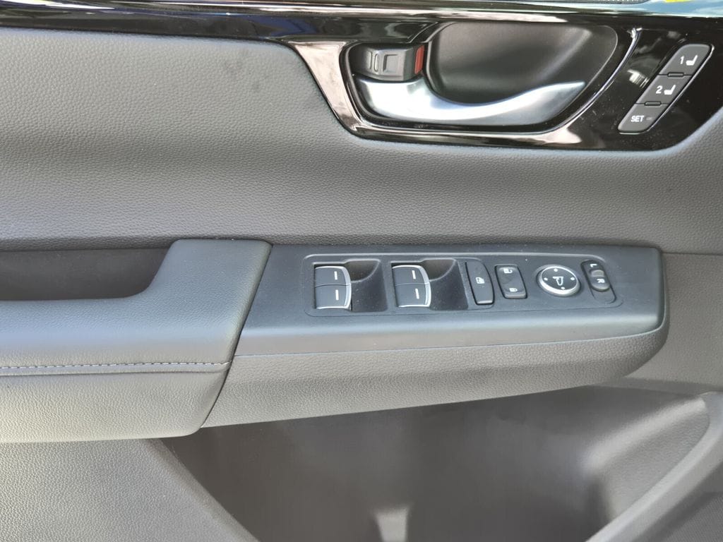 2025 Honda CR-V EX-L - Photo 26
