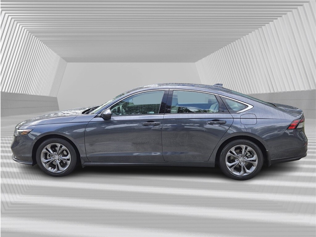 2023 Honda Accord EX photo 2