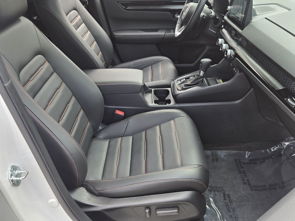 2025 Honda CR-V Sport Touring - Photo 17