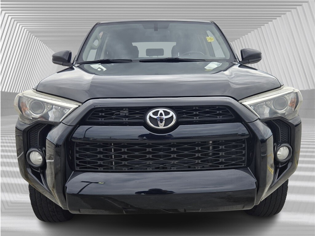 2018 Toyota 4Runner Limited SR5 Premium photo 4