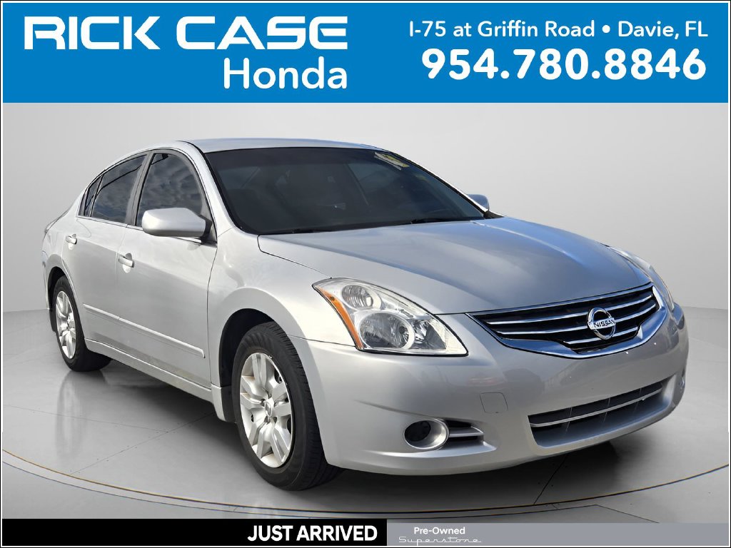 Used 2010 Nissan Altima 2.5 S Sedan