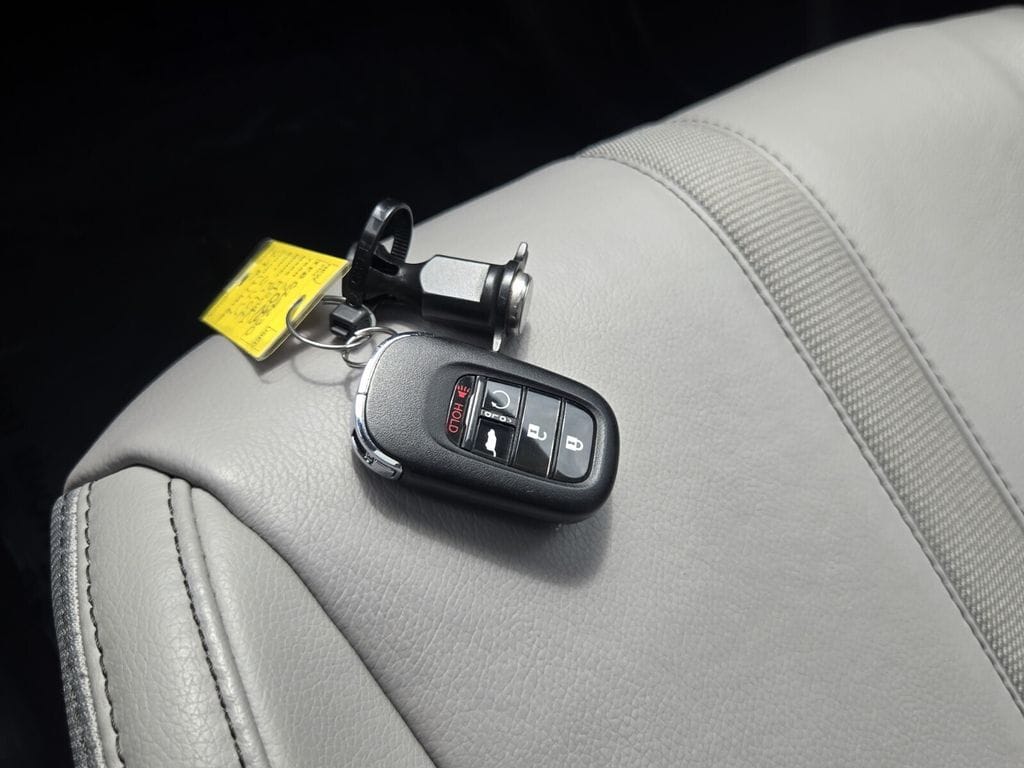 2023 Honda Pilot Touring - Photo 20