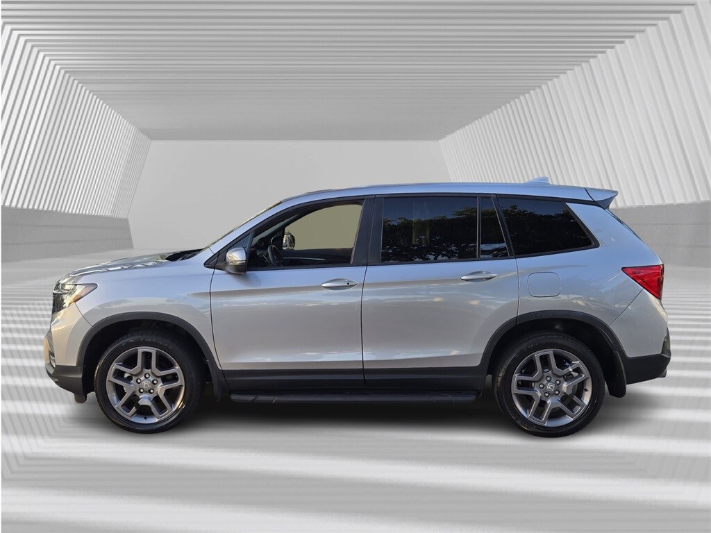 2022 Honda Passport EX-L photo 2