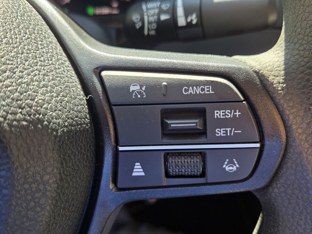 2025 Honda Accord LX - Photo 24