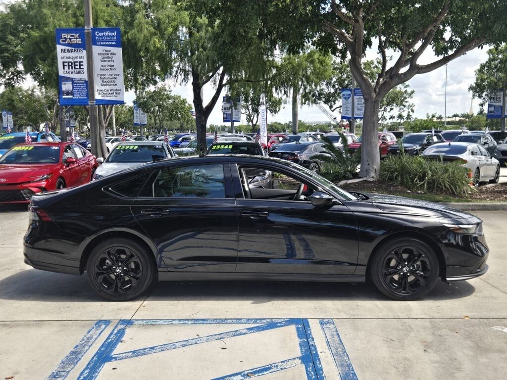 Used 2025 Honda Accord SE Sedan