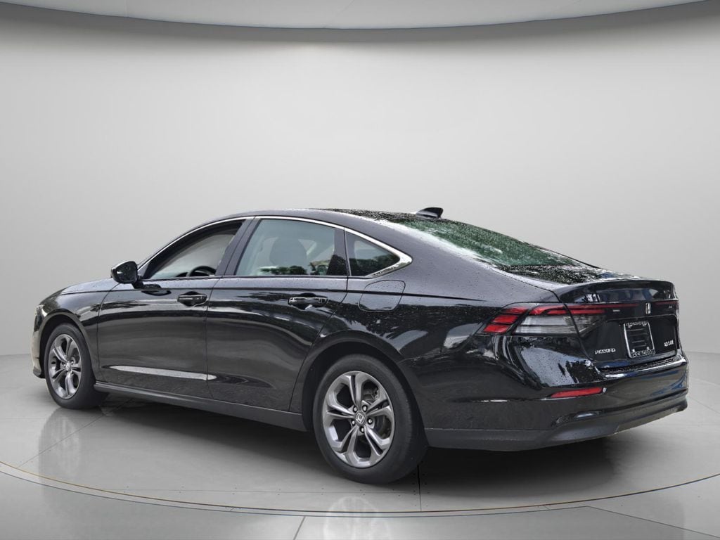2024 Honda Accord EX - Photo 6