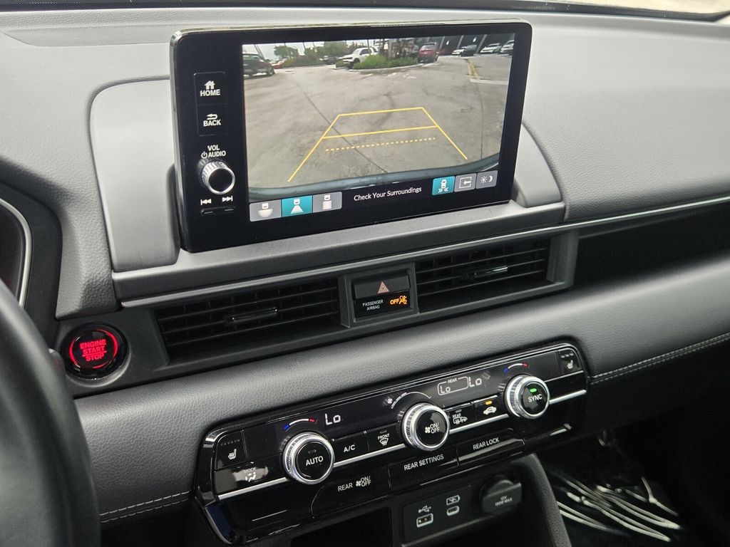 2025 Honda Pilot Touring - Photo 24
