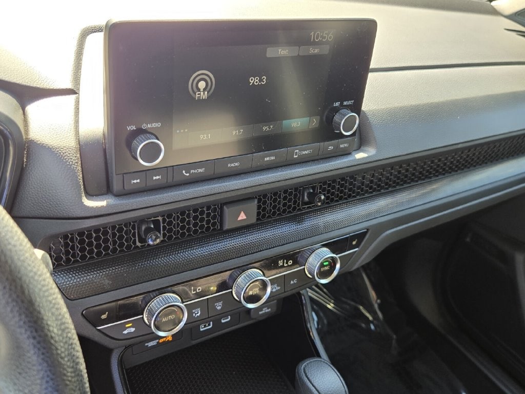 2025 Honda CR-V EX - Photo 21