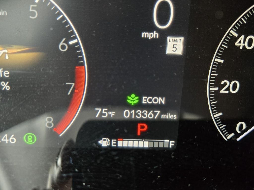 2025 Honda CR-V EX - Photo 24