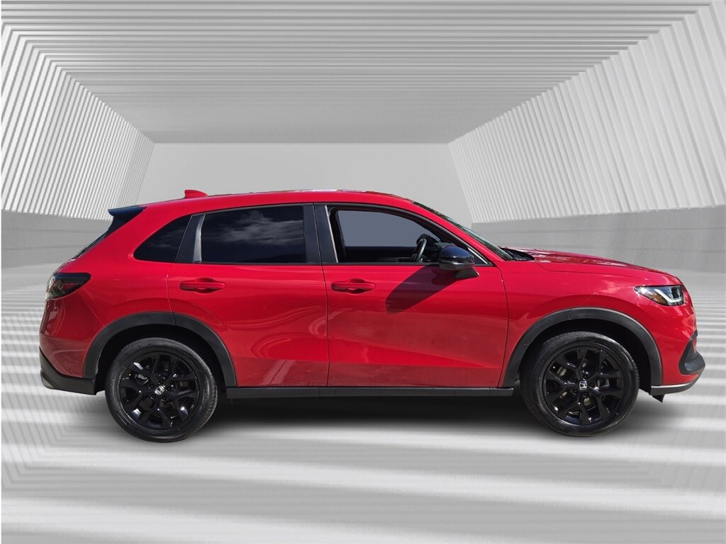 2024 Honda HR-V Sport photo 2