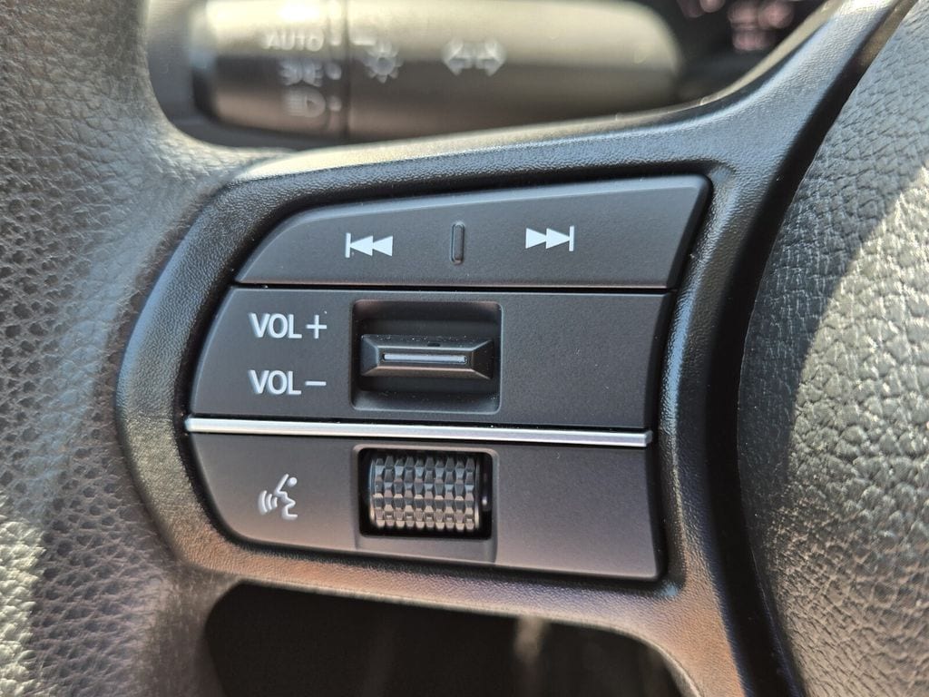 2025 Honda Accord SE - Photo 24