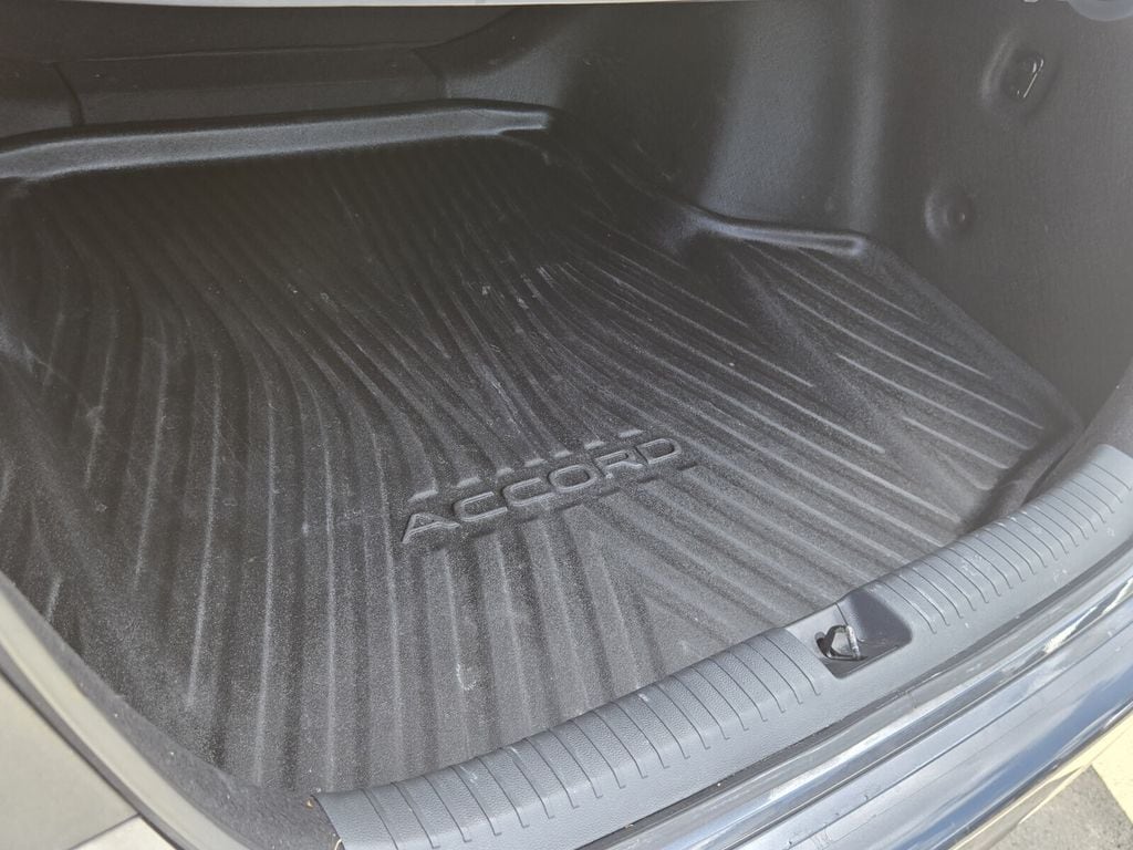 2024 Honda Accord LX - Photo 14