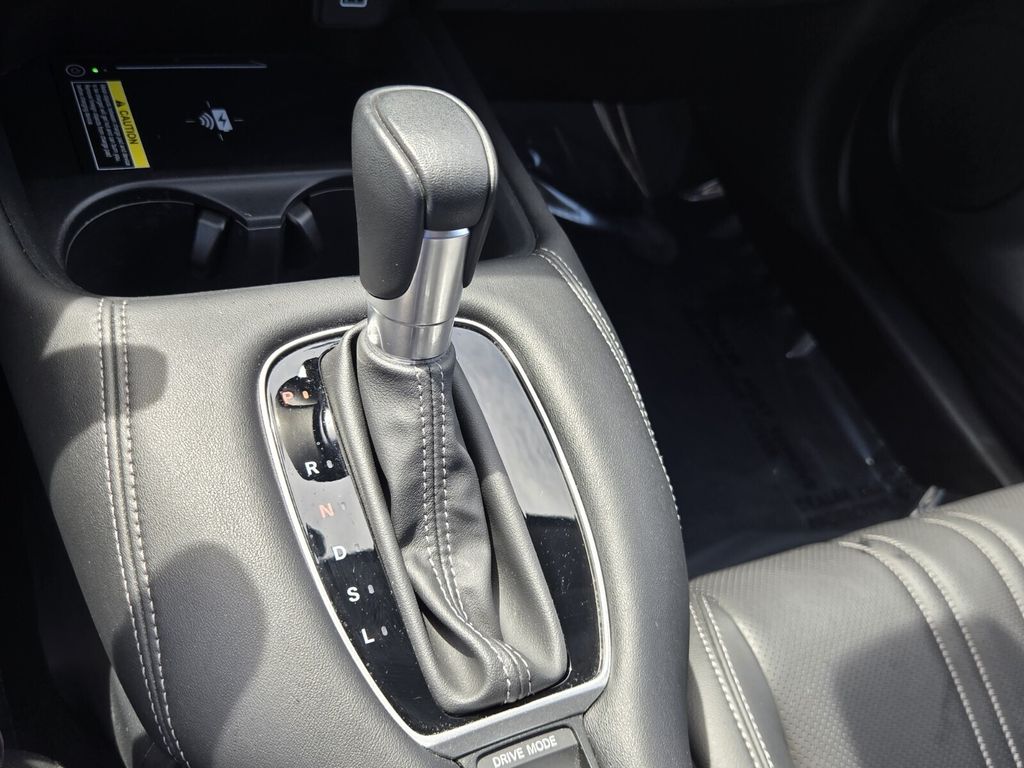 2024 Honda HR-V EX-L - Photo 18