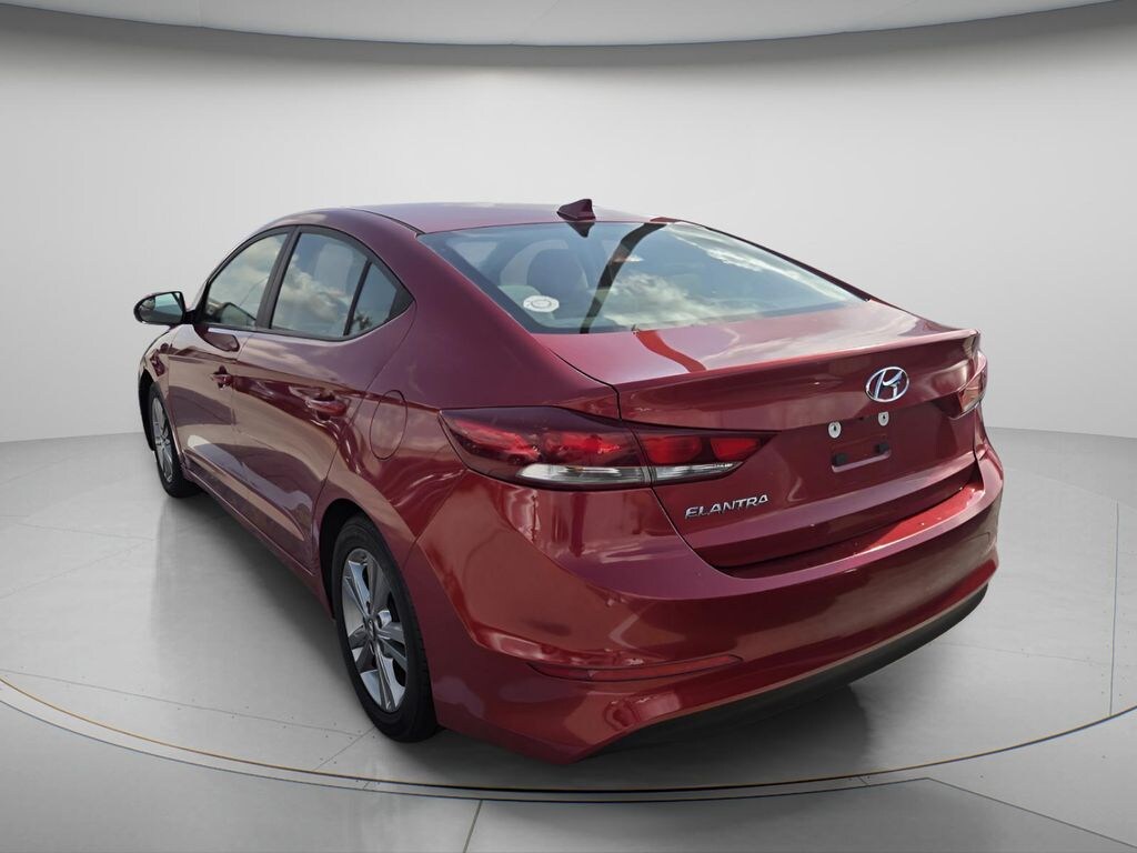 Used 2017 Hyundai Elantra SE Sedan