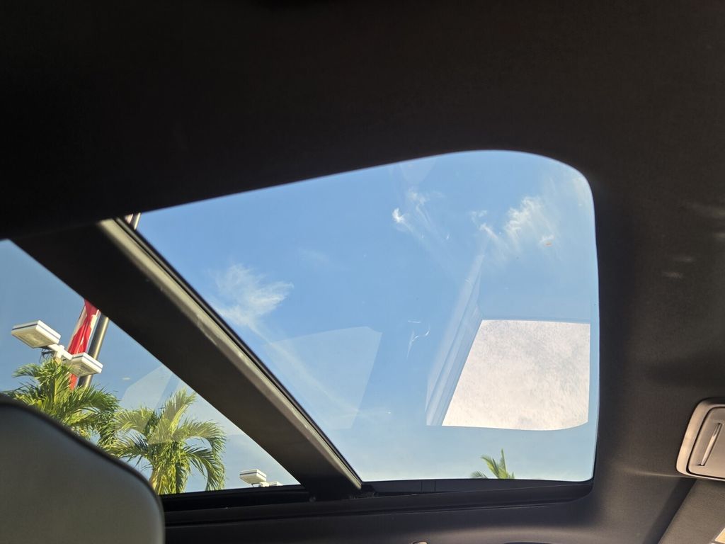 2025 Honda Pilot Black Edition - Photo 18