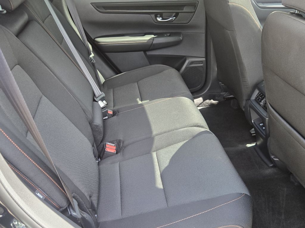 2025 Honda CR-V Sport - Photo 16