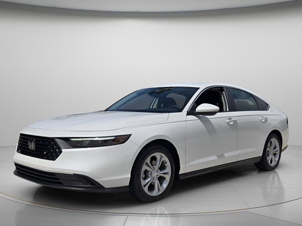 2024 Honda Accord LX - Photo 9