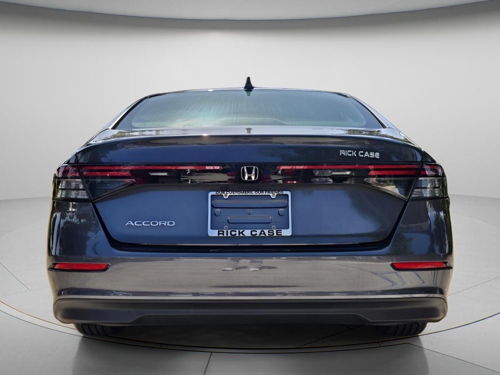 2025 Honda Accord LX - Photo 6
