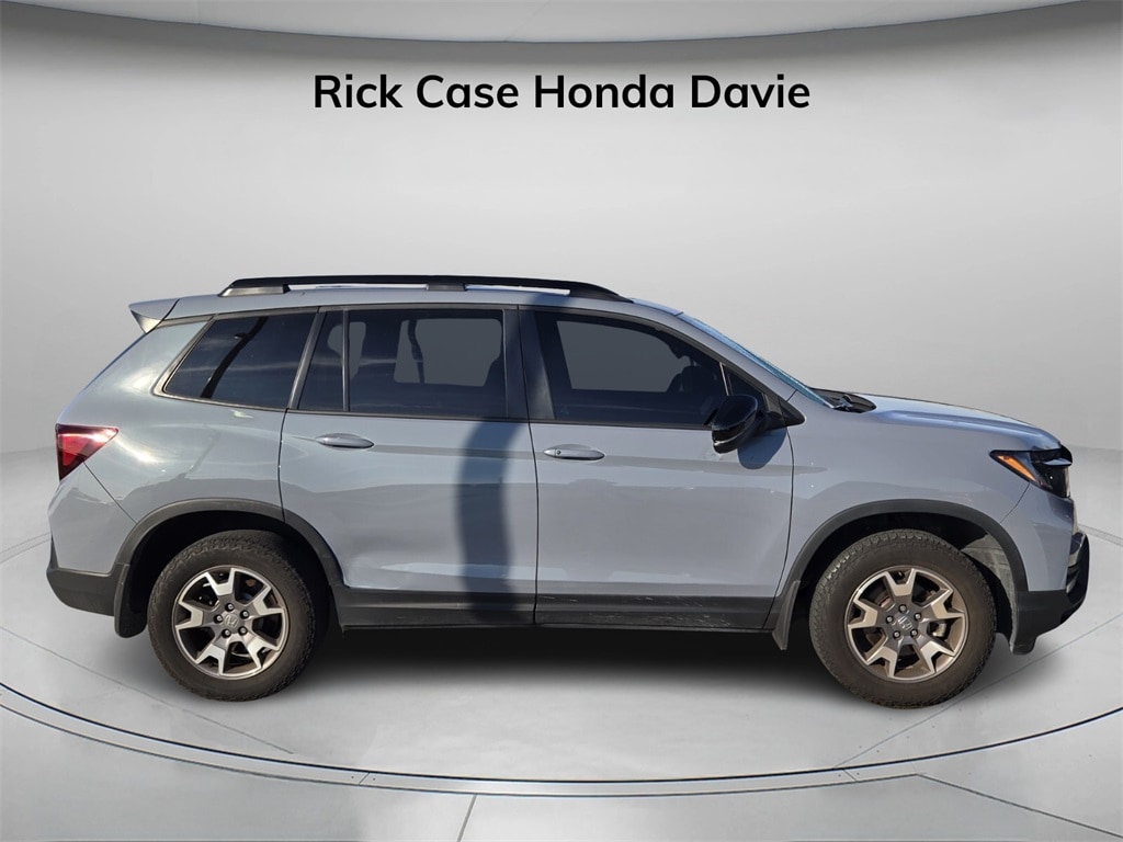 Used 2023 Honda Passport TrailSport SUV