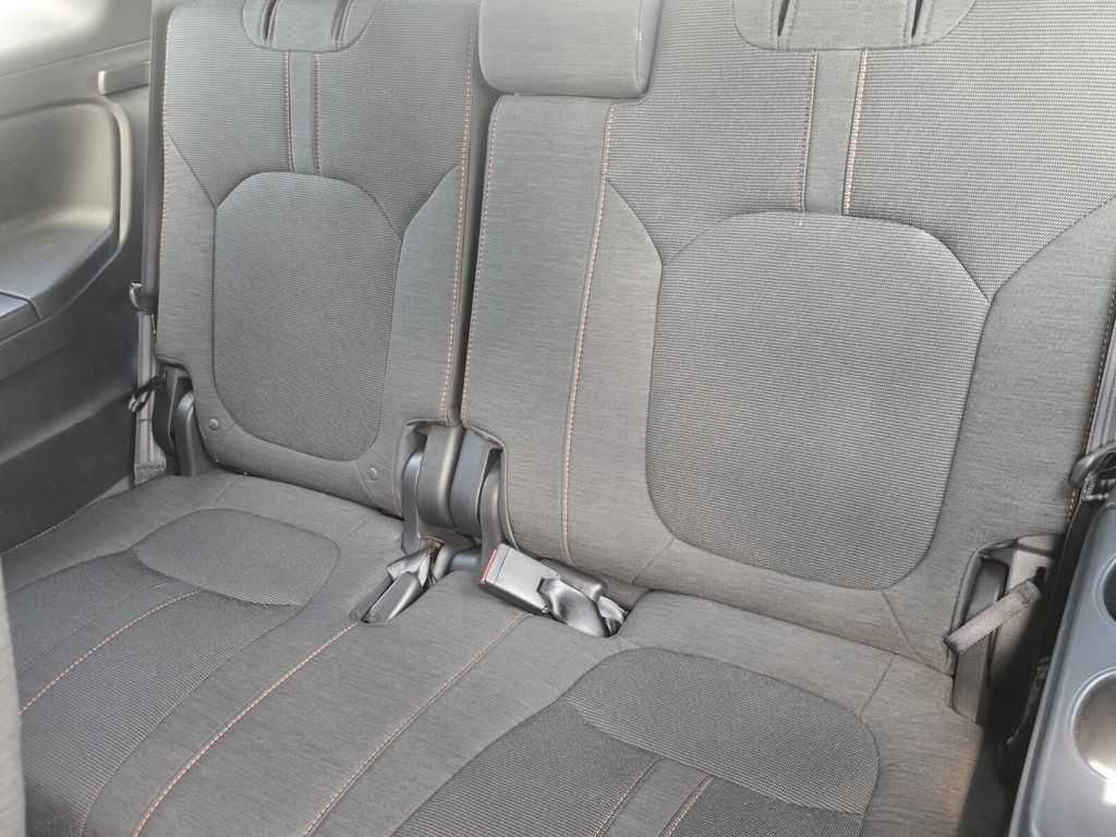 2023 Honda Pilot Sport - Photo 17