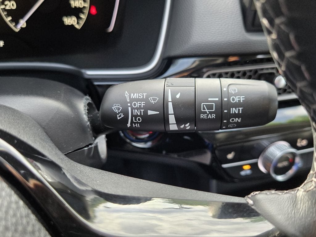 2024 Honda Civic Hatchback EX-L - Photo 23