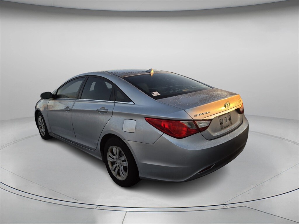 Used 2011 Hyundai Sonata GLS Sedan