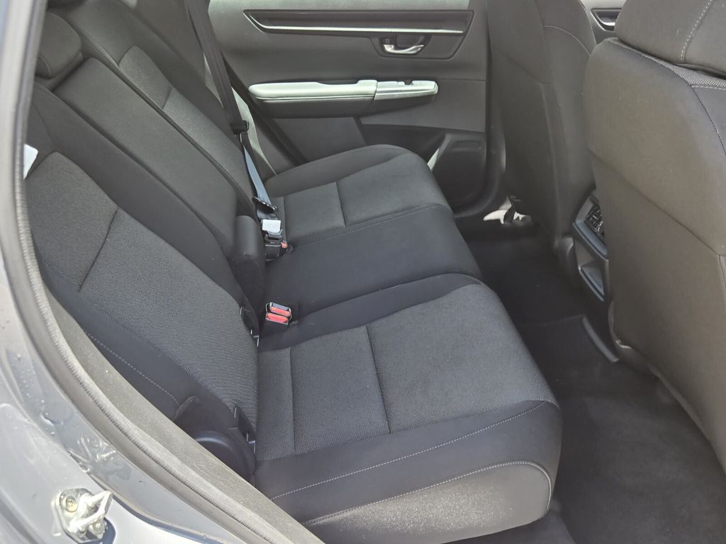 2023 Honda CR-V LX - Photo 15