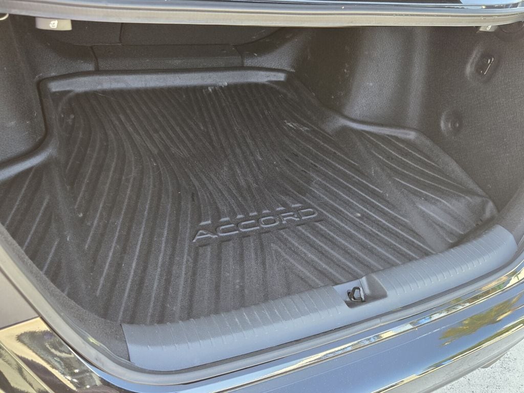 2024 Honda Accord EX - Photo 13