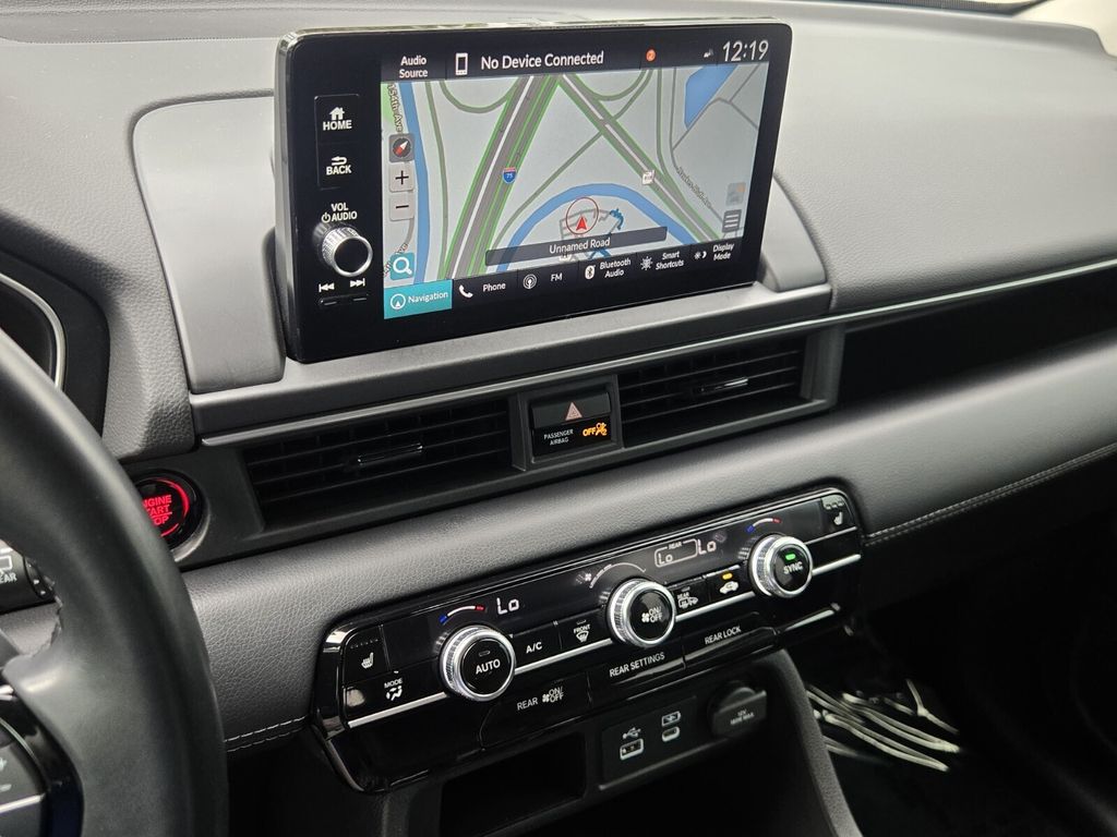 2025 Honda Pilot Touring - Photo 23