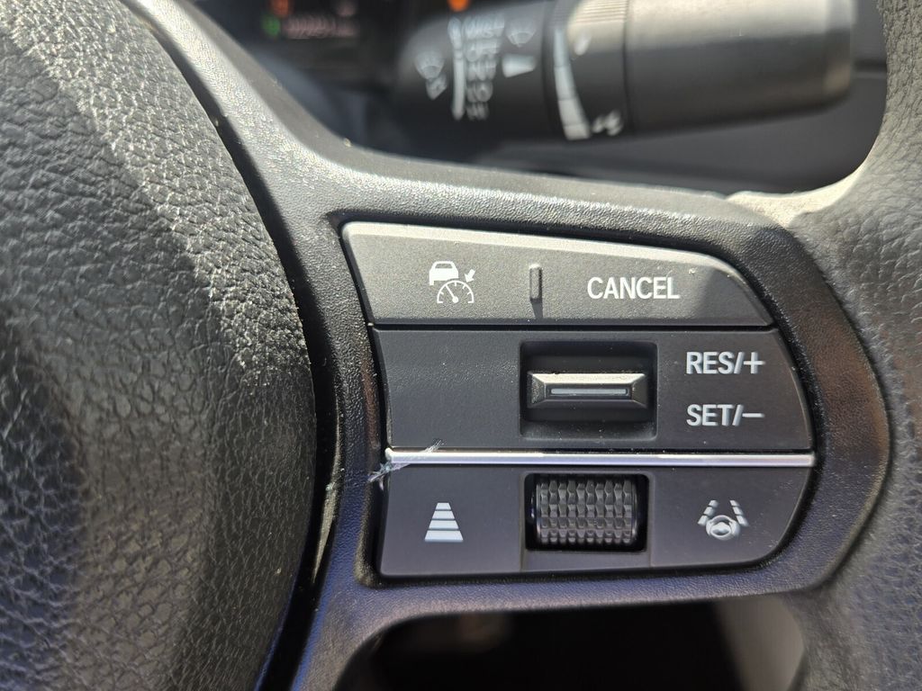 2025 Honda Accord SE - Photo 24