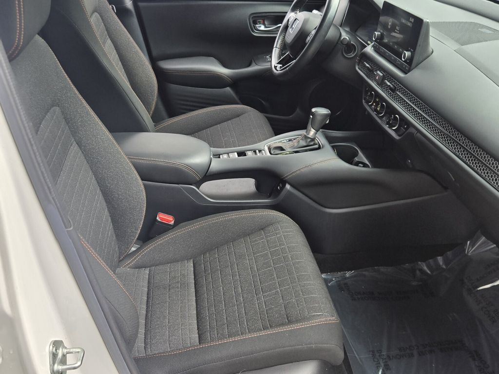 2024 Honda HR-V Sport - Photo 17