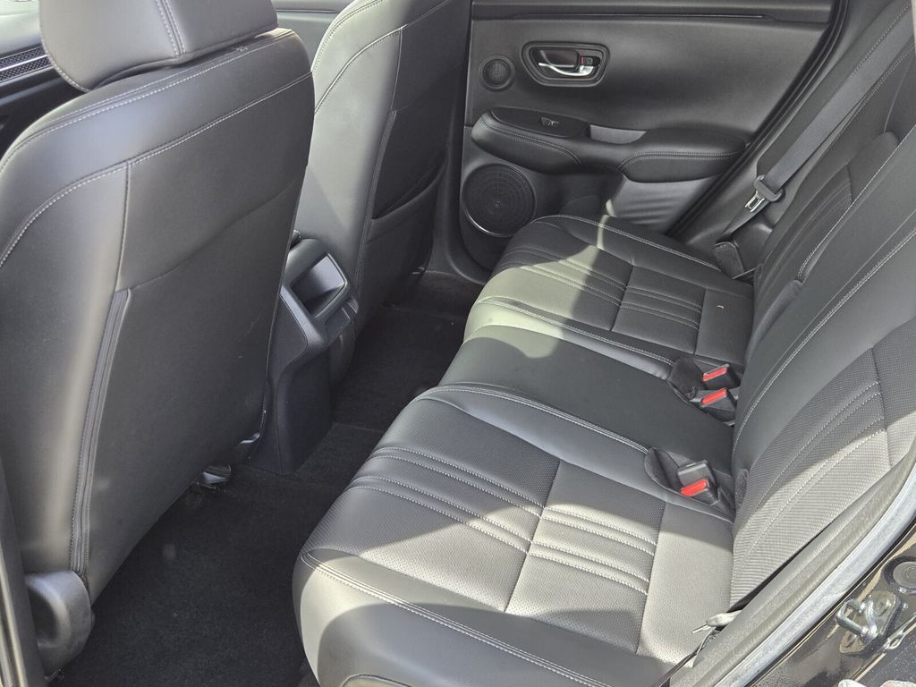 2024 Honda HR-V EX-L - Photo 10