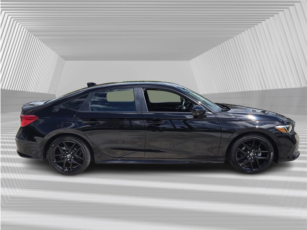 2024 Honda Civic Sport photo 2